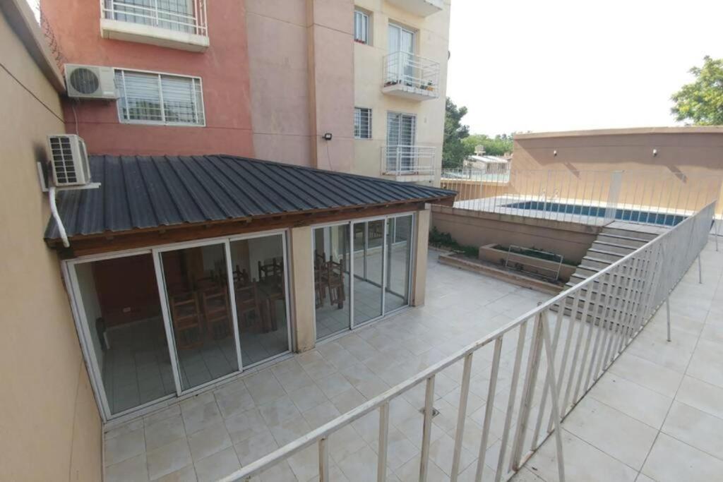 Apartamento Departamento A 1 Cuadra De Calle Aristides Mendoza